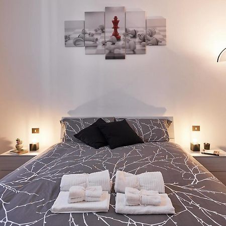 Ferienwohnung ✦ Garden House In Centro - Free Parking ✦ Livorno Exterior foto