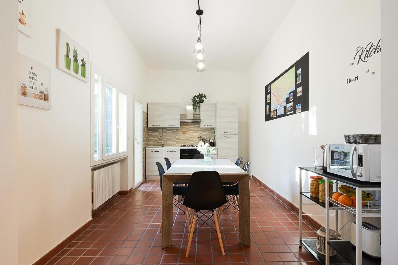 Ferienwohnung ✦ Garden House In Centro - Free Parking ✦ Livorno Exterior foto